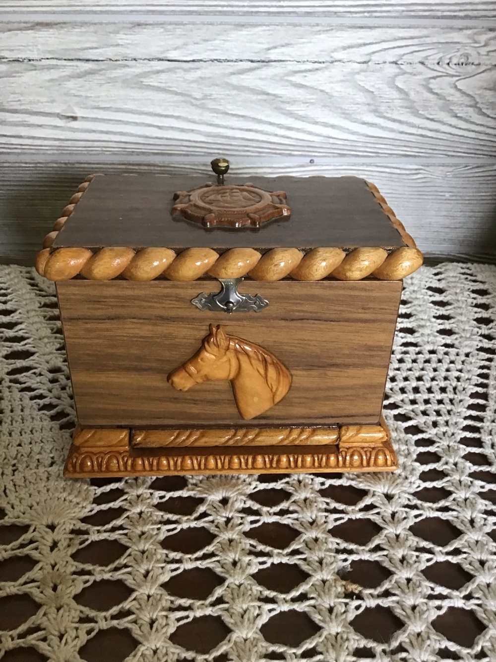 Vintage wooden Cigarette dispenser.